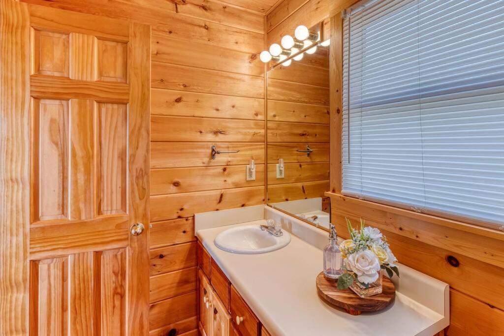 אלייז'ה Mtn Cabin Sleeps 10 - 5 Mins To Fishing & Camping מראה חיצוני תמונה
